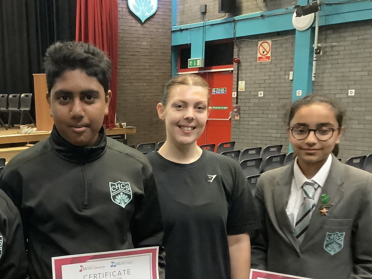 ColtonHillsCS's tweet photo. Last Friday, we gave out our PRIDE Awards to our Year 8s as well as special awards to a group of students for exhibiting #HPL values at the recent PGL trip, well done everyone!
#ColtonHills #Highperformancelearning #Excellence #Secondary @HPLedu @ColtonHills_HPL https://t.co/29UKdvF4tl