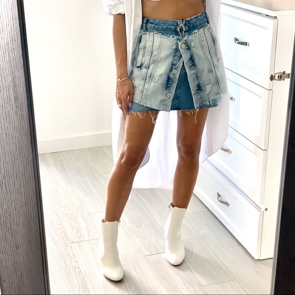SparkleDustGab's tweet photo. So good I had to share! Check out all the items I'm loving on @Poshmarkapp #poshmark #fashion #style #shopmycloset #zara #jessicasimpson: https://t.co/iV1kEMimgH https://t.co/njxfMwzinY