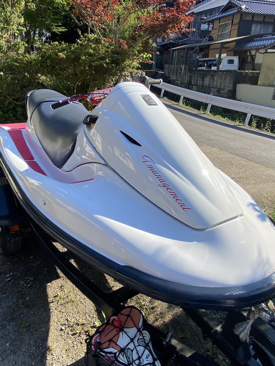 daisuke0117t's tweet photo. 洗船した✨️

来週乗るから一応綺麗にw

#ジェットスキー
#STX12F https://t.co/m9Gj44Dxgz