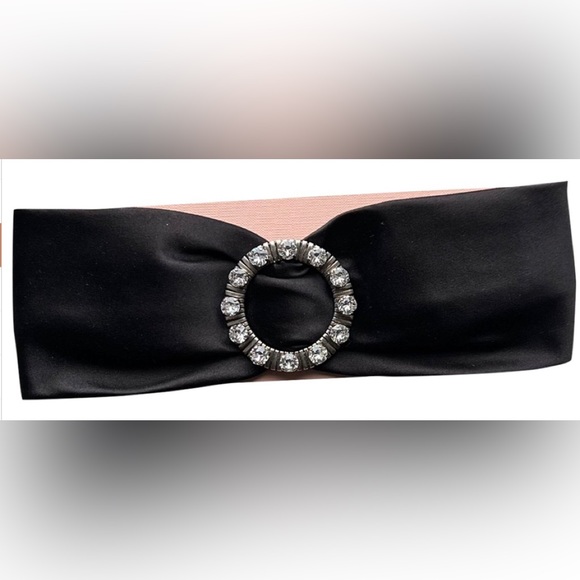 So good I had to share! Check out all the items I'm loving on <a href="/Poshmarkapp/">Poshmark</a> #poshmark #fashion #style #shopmycloset #forever21 #miumiu: posh.mk/50qFkT4avBb