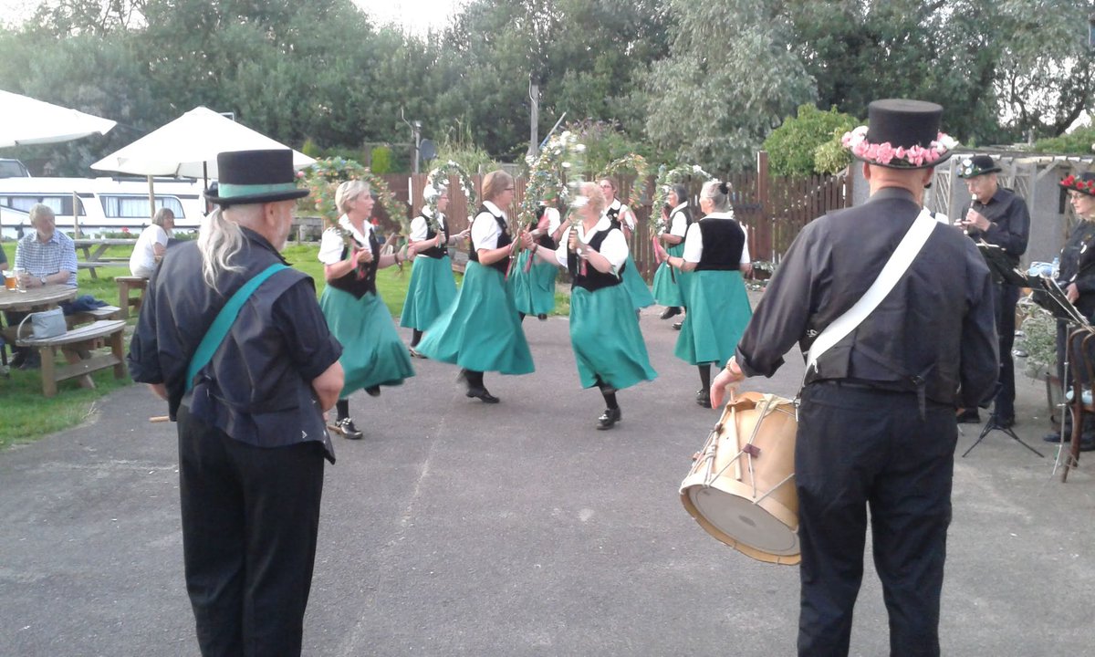 Fiddlestickclog's tweet photo. 6 years ago today we were dancing at Surlingham Ferry House. And guess what...we are back there again this evening. Please join us from 7.30pm for some music and dance by the river. π΅
#fiddlesticksclog #norfolkbroads #surlinghamferry https://t.co/7K4H2DkVBz