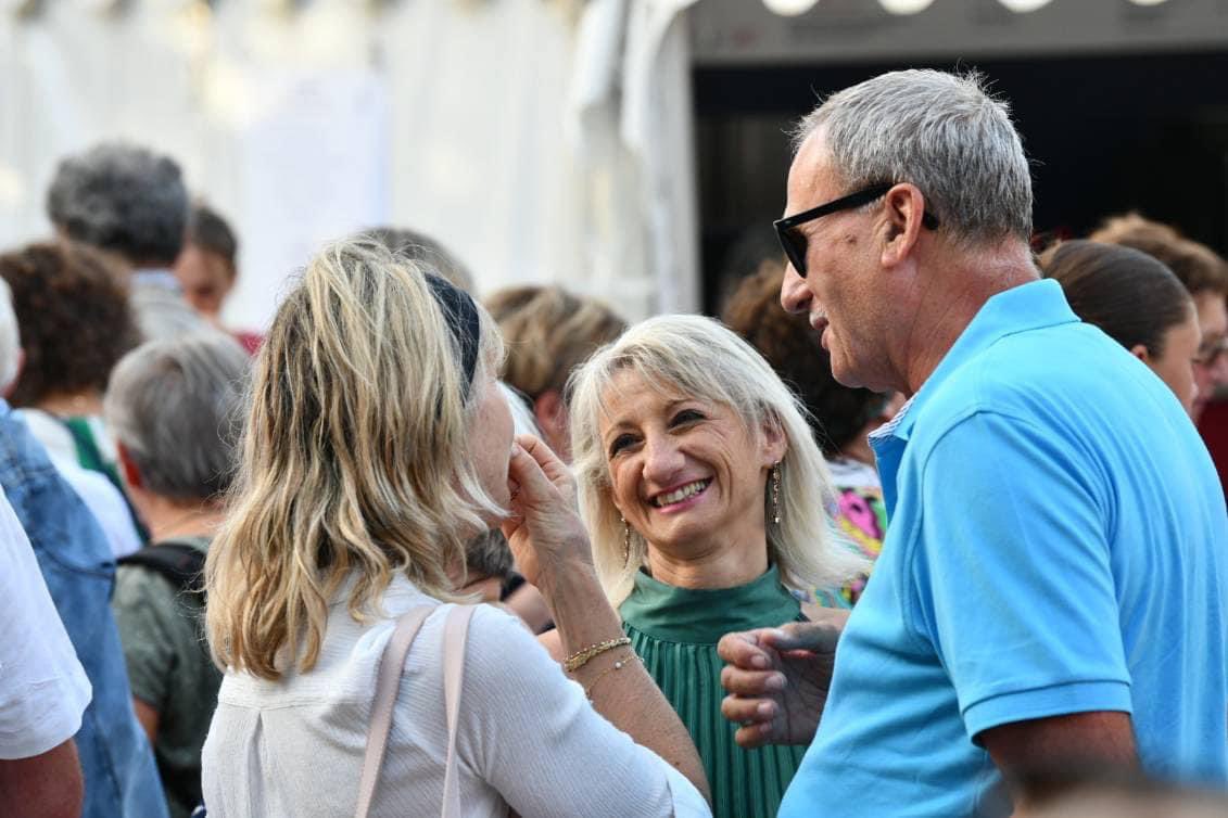 🎭 Les Fêtes nocturnes de Grignan, c’est jusqu’au 19 août ! Courez y voir la mise en scène de l’excellent Jérôme Deschamps qui campe avec délice le rôle d’Harpagon 👏
Cet été encore, @La_drome fait rayonner le théâtre et la culture !