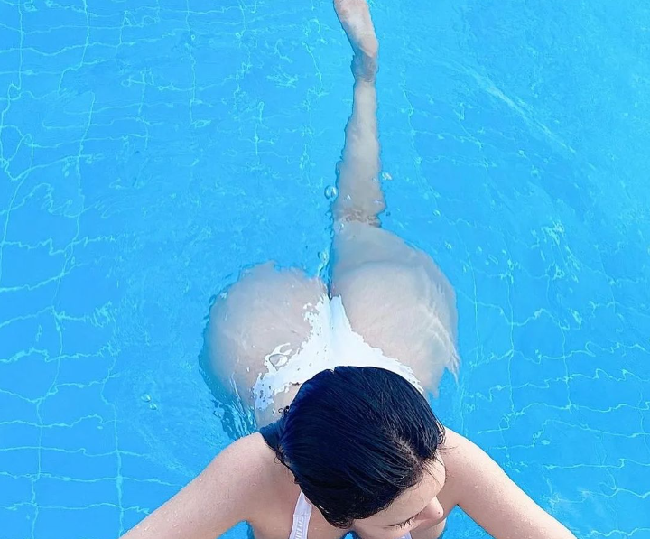 这条给姐姐点赞的全部送私照