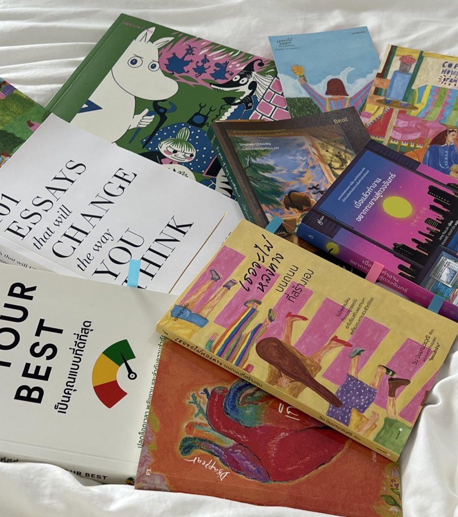 nchdaq's tweet photo. รวมหนังสือใหม่บนชั้น กำลังอ่าน และอ่านซ้ำเพราะชอบมาก มีแนวพัฒนาตัวเองเยอะเลย พลังบวกแบบแน่น ฮีลใจสุบๆ happie ˙ ͜ʟ˙ https://t.co/9ZiVYgZ9Rz