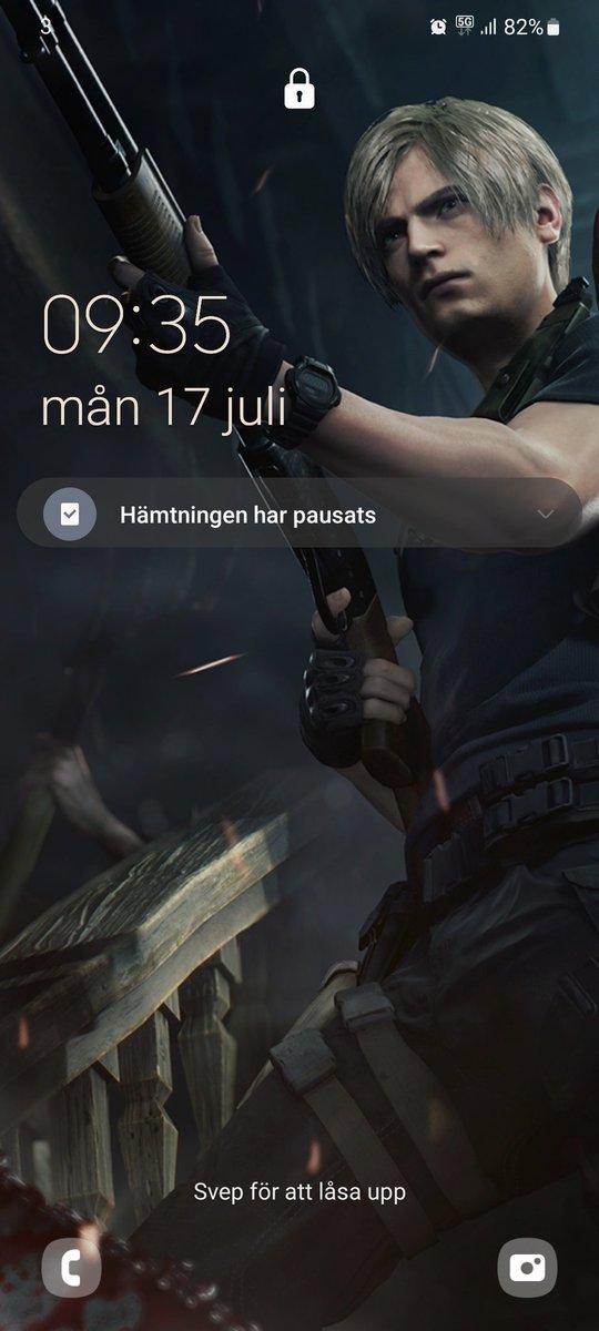 LinnG123's tweet photo. 7 years of bad luck for anyone who passes this tweet without leaving their lockscreen! https://t.co/xqYSGEIz0W