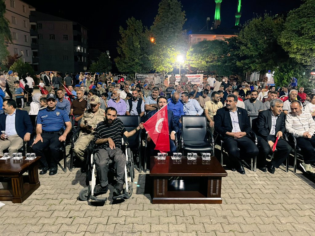 15 Temmuz Demokrasi ve Milli Birlik Günü Anma Etkinlikleri Solhan Belediyesi önünde bulunan alanda gerçekleştirildi.
#TürkiyeAşkına
#DemokrasiZaferi