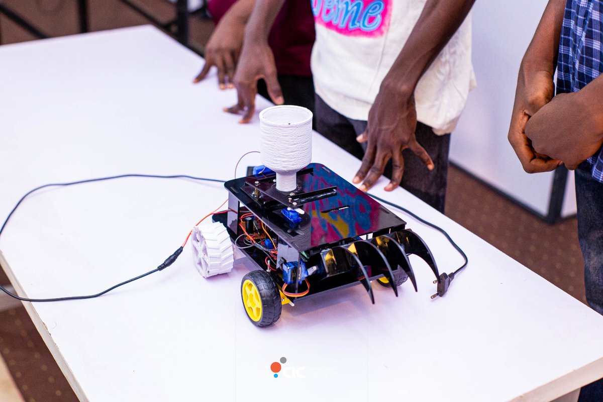 CIC_Makerspace's tweet photo. Nigeria has a food crisis!
Few days ago, the president declared a state of emergency on food insecurity. The average Nigerian spends over 60% of their income on food, compared to less than 10% in developed nations.
#NigerianGenius
#hardware
#engineering_degree
#CLINTONEL https://t.co/LPnkk7Y0Yx