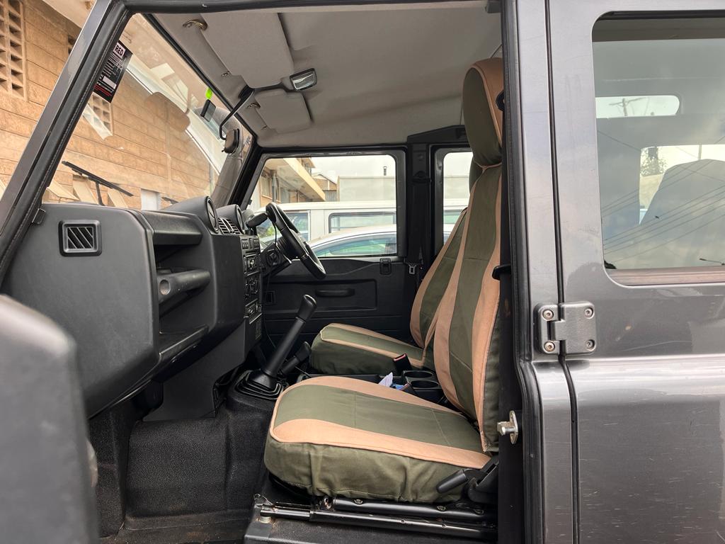 Keep your car seats safe &amp; clean with our canvas seat covers!

Made of durable cotton or ripstop canvas, our covers provide a barrier against spills, stains, and wear &amp; tear. 

Choose the color/design of your preference to match your style😎
tarpo.com
#madepossible