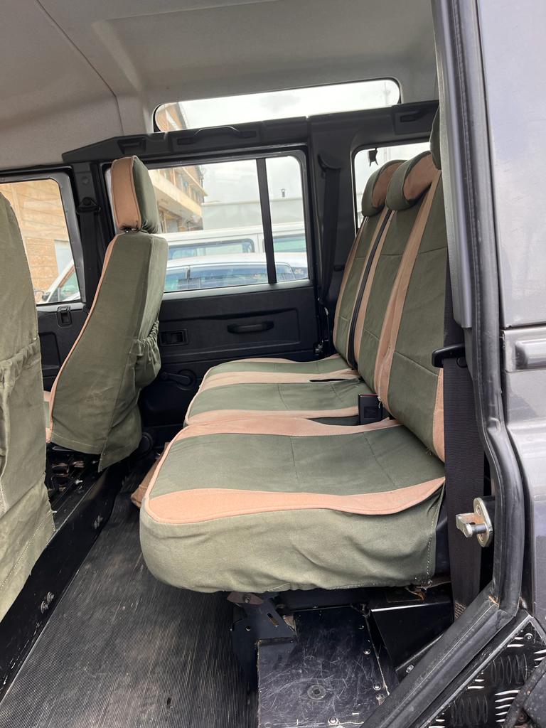 TarpoKenya's tweet image. Keep your car seats safe &amp;amp; clean with our canvas seat covers!

Made of durable cotton or ripstop canvas, our covers provide a barrier against spills, stains, and wear &amp;amp; tear. 

Choose the color/design of your preference to match your style😎
tarpo.com
#madepossible