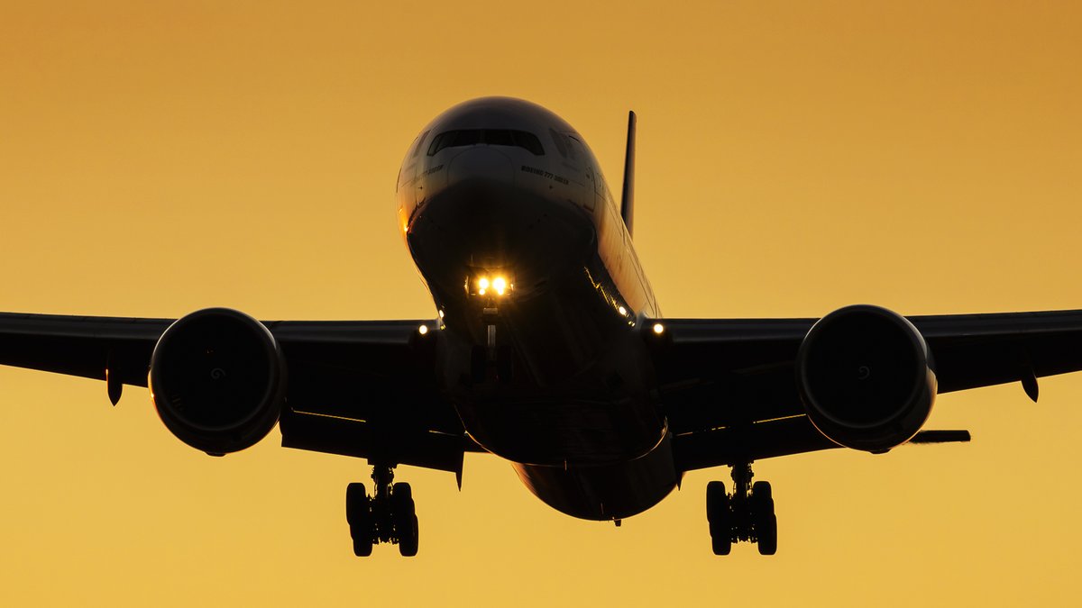 Welcome Airport Services (@welcomeas_) on Twitter photo W czerwcu br. z usług <a href="/WMI_Airport/">Warsaw/ModlinAirport</a> skorzystało ponad 329 tys. pasażerów. To czwarty najlepszy miesiąc w historii <a href="/WMI_Airport/">Warsaw/ModlinAirport</a> ✈️ W czerwcu br. z usług <a href="/WMI_Airport/">Warsaw/ModlinAirport</a> skorzystało ponad 329 tys. pasażerów. To czwarty najlepszy miesiąc w historii <a href="/WMI_Airport/">Warsaw/ModlinAirport</a> ✈️