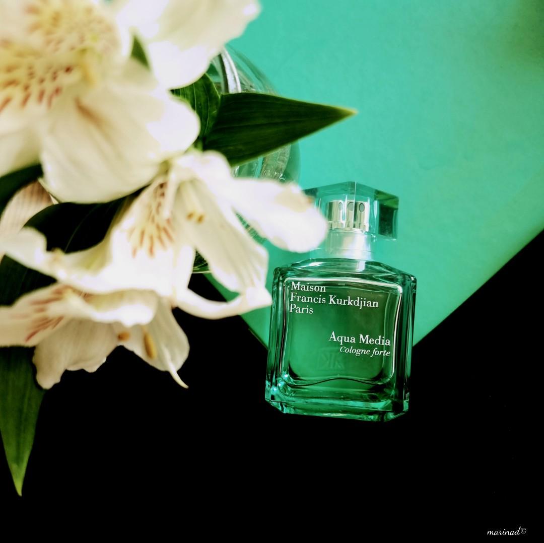 Aqua Media Cologne forte, la nuova Eau de Parfum esperidata e aromatica che arricchisce la collezione dedicata alla “freschezza”, firmata Maison Francis Kurkdjian
📷Articolo: bit.ly/3K0hYzi
In collaborazione con <a href="/Neos_1911/">Neos 1911</a> 
#thanksto <a href="/Campomarzio70/">Campomarzio70</a> <a href="/procaffeinapr/">ProgettocaffeinaPR</a>