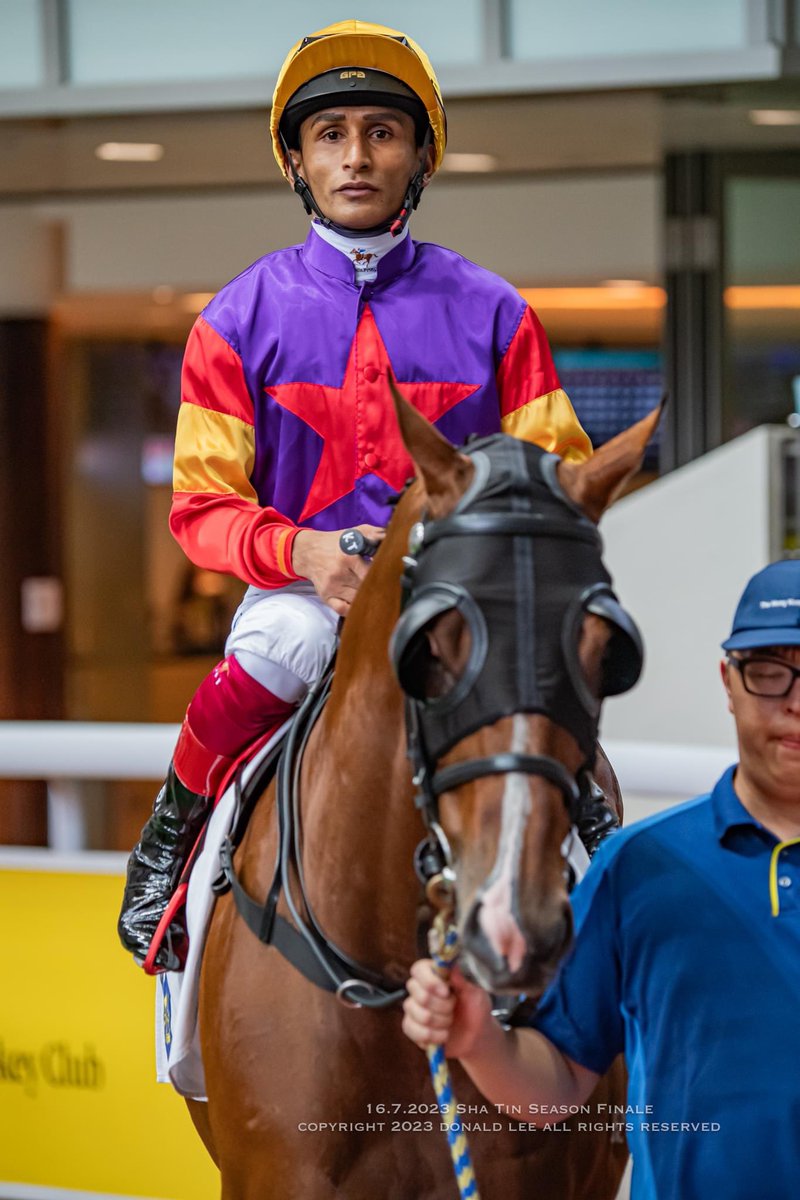 LeeMingDonald's tweet photo. 16.7.2023 Sha Tin Season Finale
Race 5 Class 4 1400m 
Parterre @KarisTeetan @BeverlyMillar10 @dommillard1 
#HKracing #HorseRacing #Jockey #ShaTin #Horseracingphotography #競馬 #競馬写真 https://t.co/xgg0grgCHP