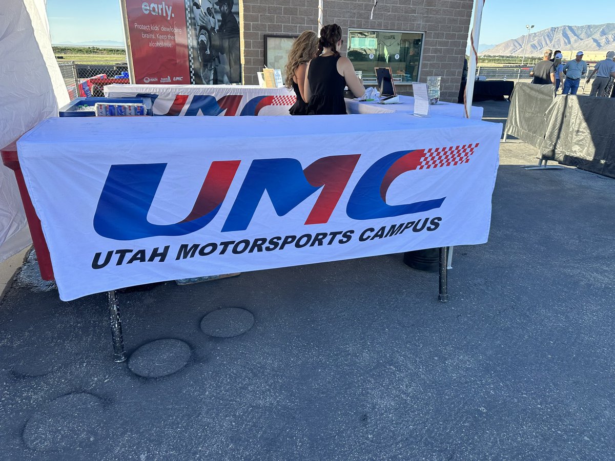 TicketTimeMach1's tweet photo. Our 1st @SEATconference is in the books! Huge thanks to Josh/Chaz for putting together a productive/fun event.
Got to drift, ride go karts at @UtahMotorCampus. Delicious treats from @thenutgarden
#TicketsAreComing #ThatsTheTicket #MobileTicketsAreLame #TicketTimeMachine https://t.co/TtCk0gMp6A