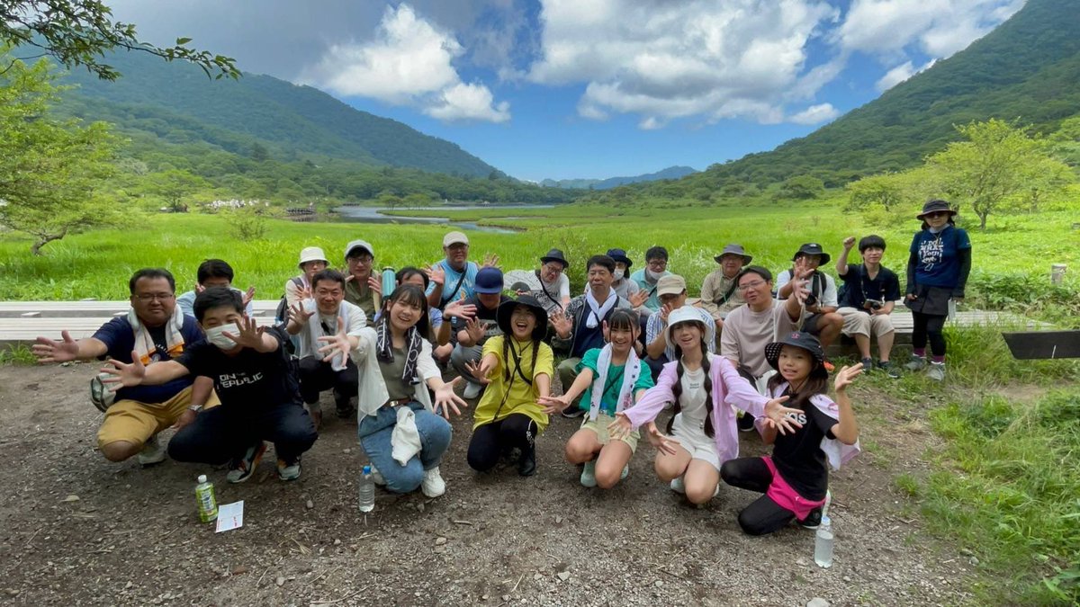 chanMoMo0303's tweet photo. 覚満淵 自然観察会。
ももは去年参加できなかったので初めてでした。
山のお勉強もできてとても楽しかったです。
今日の保冷バッグはキャプテン翼でした。
キャンドゥで売ってたよ🍑
暑い中みなさんお疲れ様でした。 https://t.co/ImmhKzMcjr