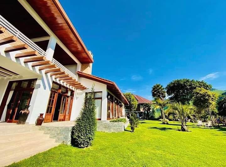 JumbaDrc's tweet image. 🇨🇩 #RDCongo 
🚦#NordKivu
📍#Mushaki #Masisi 
La RDC peut être une des meilleures destinations touristiques au monde si les autorités prennent conscience.
Suivez l’intégralité 👉 youtube.com/watch?v=yNtSYx…
@wode_maya 
@leParrainRDC @damkup @CivuadiKalanga @central_sage @central_sage