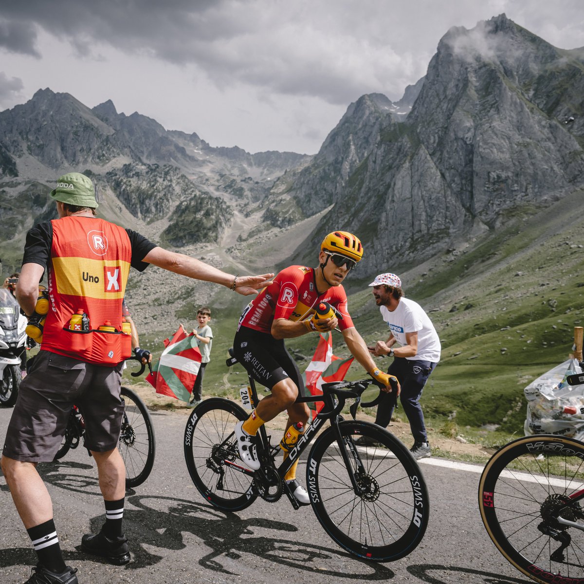 Tour de France™ (@letour) on Twitter photo 🔃 RT if you think 🇳🇴<a href="/TobiasJohannes1/">Tobias Johannessen</a> is the most combative rider of the 2nd week of the #TDF2023.
🔃 RT si tu penses que 🇳🇴<a href="/TobiasJohannes1/">Tobias Johannessen</a> le coureur le plus combatif de la 2ème semaine du #TDF2023. 🔃 RT if you think 🇳🇴<a href="/TobiasJohannes1/">Tobias Johannessen</a> is the most combative rider of the 2nd week of the #TDF2023.
🔃 RT si tu penses que 🇳🇴<a href="/TobiasJohannes1/">Tobias Johannessen</a> le coureur le plus combatif de la 2ème semaine du #TDF2023.