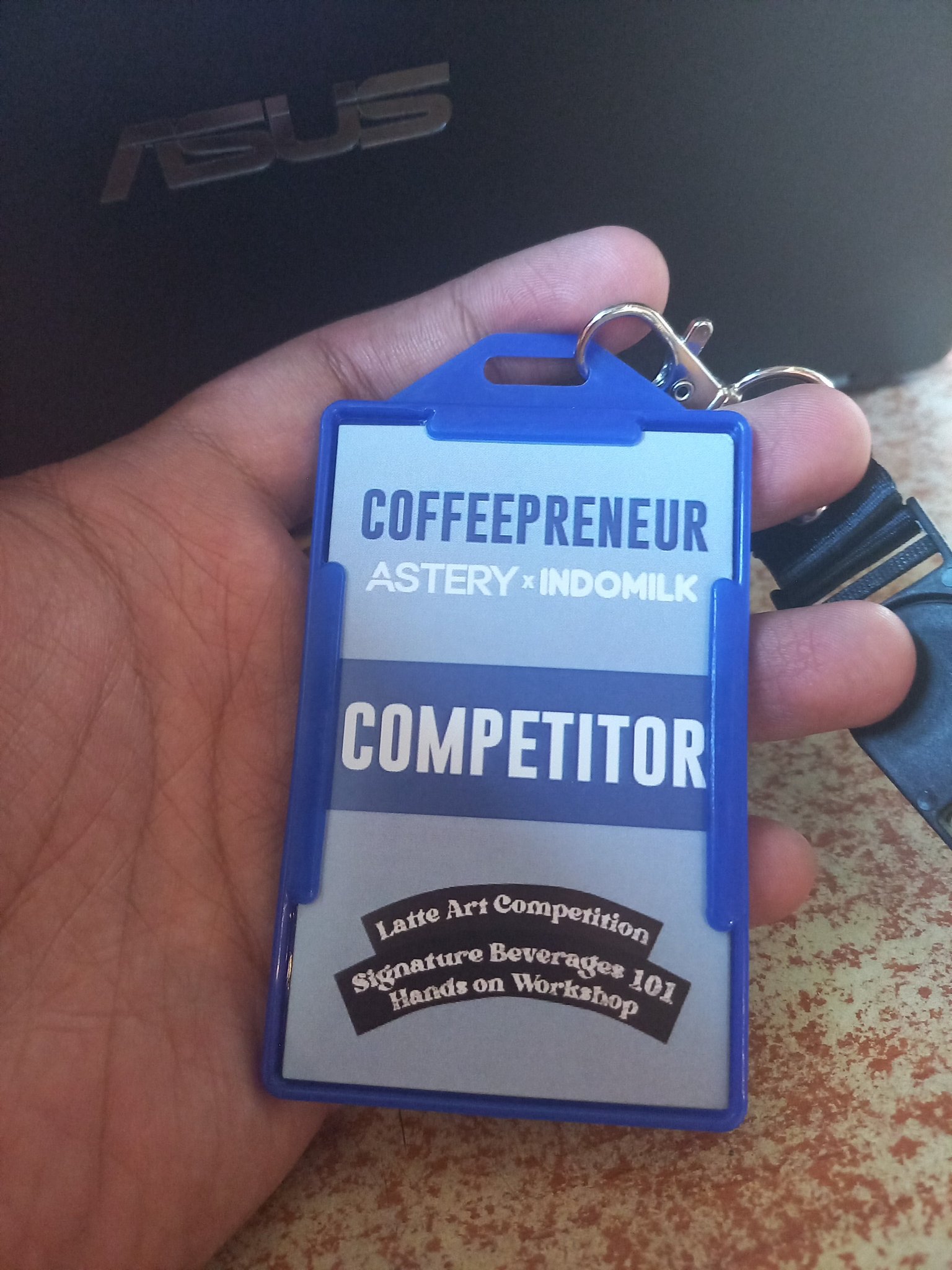 never trust anyone on Twitter "iseng iseng berhadiah https//t.co