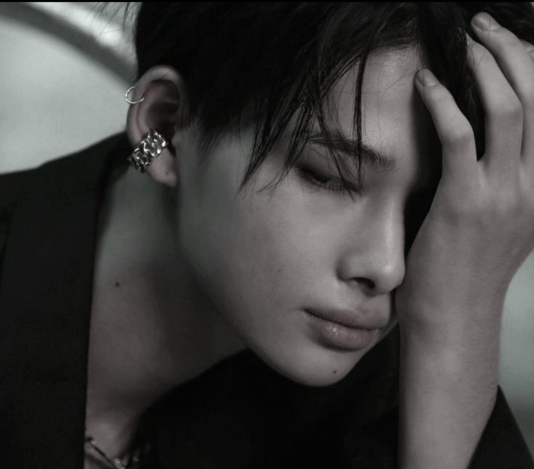 shinfics's tweet photo. - The Lost Dreams of Paris  
(Sequel) 

A "I loved you in Paris"#sunki au      sequel where in

 two souls dreamt the same dream, of a past life that bound them together, and fate brought them together once more? https://t.co/28WzBZ5K8L