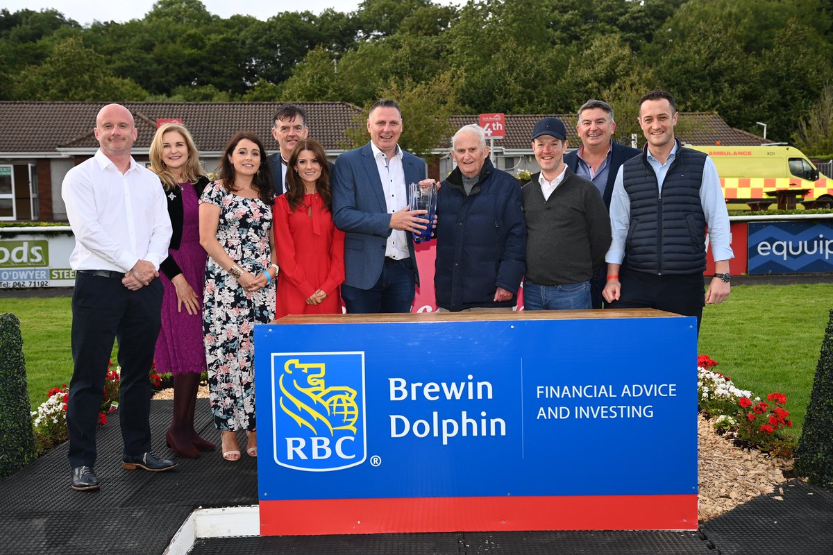 Willie Mullins' Winter Fog looking super smart in the <a href="/brewindolphin/">RBC Brewin Dolphin</a> Winners Rug ❤️

Thanks to sponsors Brewin Dolphin for joining us last Friday, July 14th, and congratulations to all winning connections 🏆