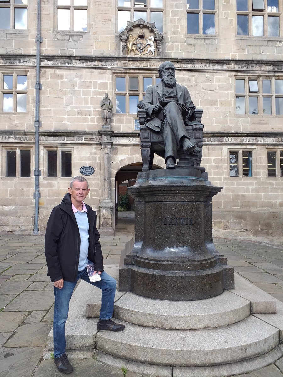 An evolutionary offer! Want to win the official signed 400th copy of Pride of the Hearts by Derek Niven? Just send a retweet with the coded message HHGH to enter this free #giveawa by Friday 21 July. Open to UK and NI entrants only.