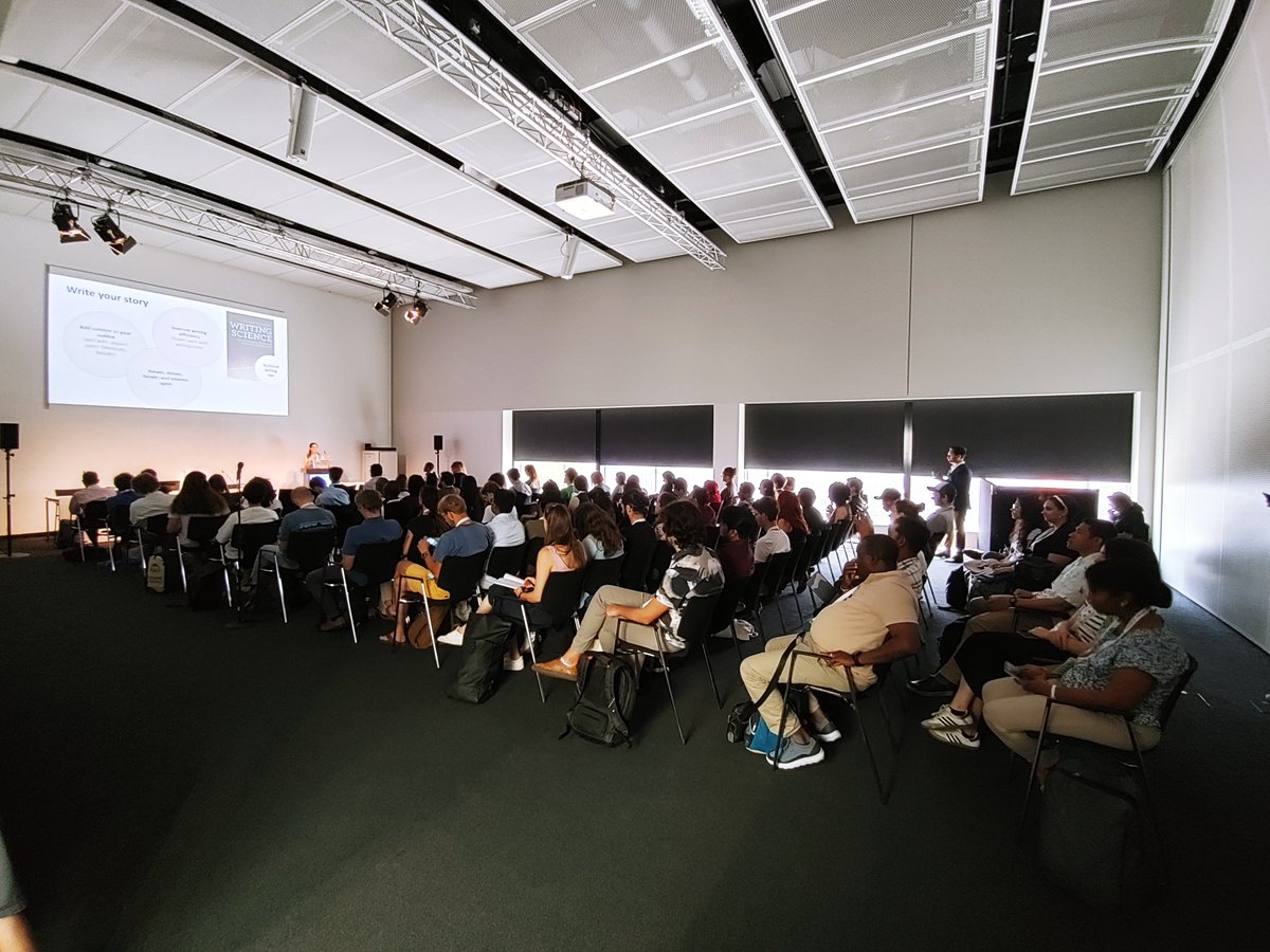 Thanks <a href="/ManuelaIBrunner/">Manuela I. Brunner</a> for brilliantly taking us through the process of #Storytelling in #Science: Build, Organize, Visualize, Write, Revise, Submit and Communicate your story! At the <a href="/IAHS_AISH/">IAHS_AISH</a> ECC workshop at <a href="/theIUGG/">IUGG</a>!