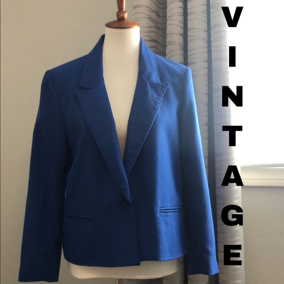 orlock13's tweet photo. So good I had to share! Check out all the items I'm loving on @Poshmarkapp from @ARose4503 #poshmark #fashion #style #shopmycloset #vu #ralphlauren #vintage: https://t.co/RAfCl2mg6U https://t.co/b4ZTgWrvbi