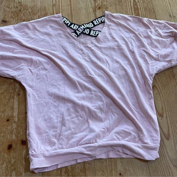 AtlasAuction's tweet photo. So good I had to share! Check out all the items I'm loving on @Poshmarkapp #poshmark #fashion #style #shopmycloset #numph #americaneagleoutfitters: https://t.co/Pn8RYaM6Yc https://t.co/VVpafCkUoI