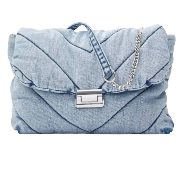 FibroFit's tweet image. So good I had to share! Check out all the items I'm loving on @Poshmarkapp #poshmark #fashion #style #shopmycloset #zara #betseyjohnson: posh.mk/g0b0p9ufvBb