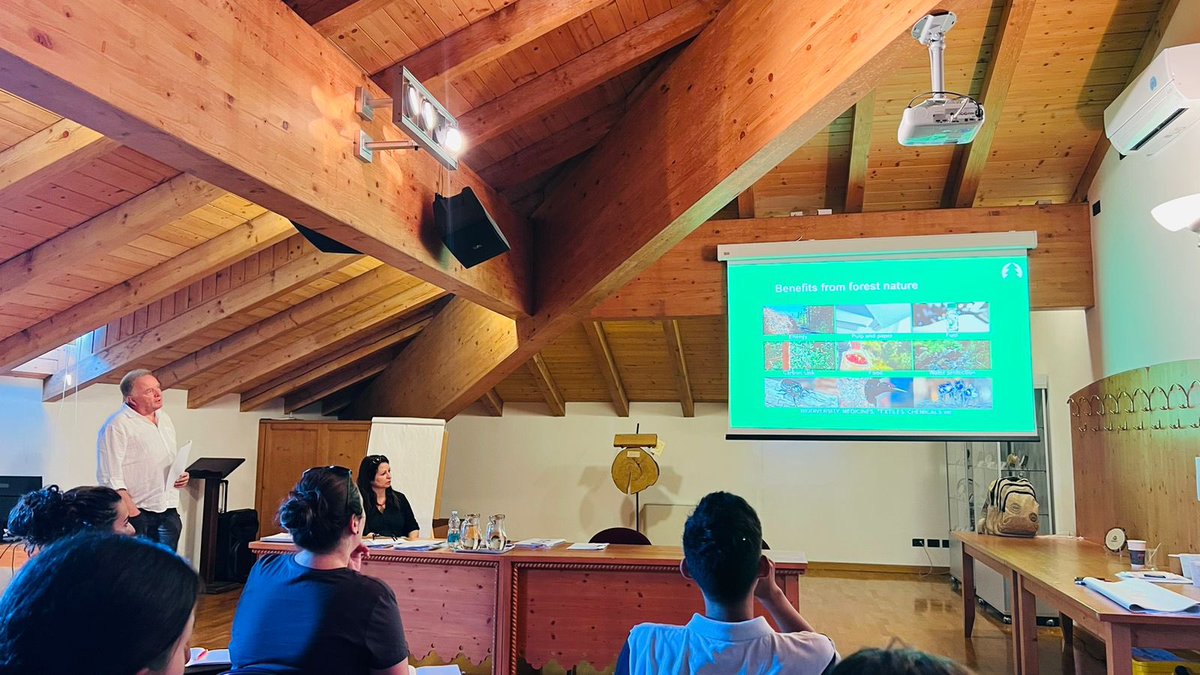 birdieviews's tweet photo. Proud to have presented on communicating #bioeconomy #sustainability @UNmountains global partnership event #ipromo #innovation #forest #mountains #landscapes #solutions @FAOForestry https://t.co/hZSKgTiK7w