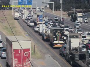Centurion - N1 South: #CRASH after Old Johannesburg Road