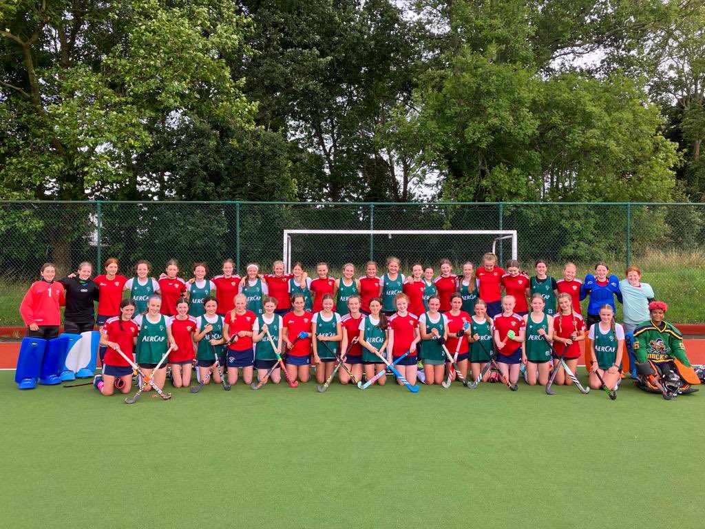 Thanks @Munster_Hockey for U16 Academy training games with Leinster South girls - great day