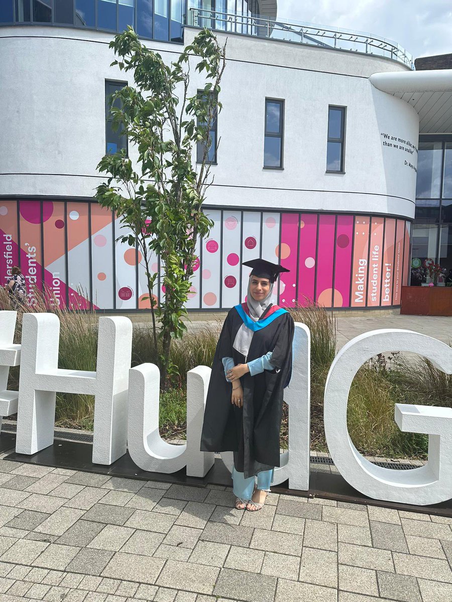 Masters by Research in English Literature 🎓✨ Thank you to my amazing supervisor @ProfJodieM for all the support along with my family & friends for always being there for me 🫶🏼#MAgraduate @HuddersfieldUni