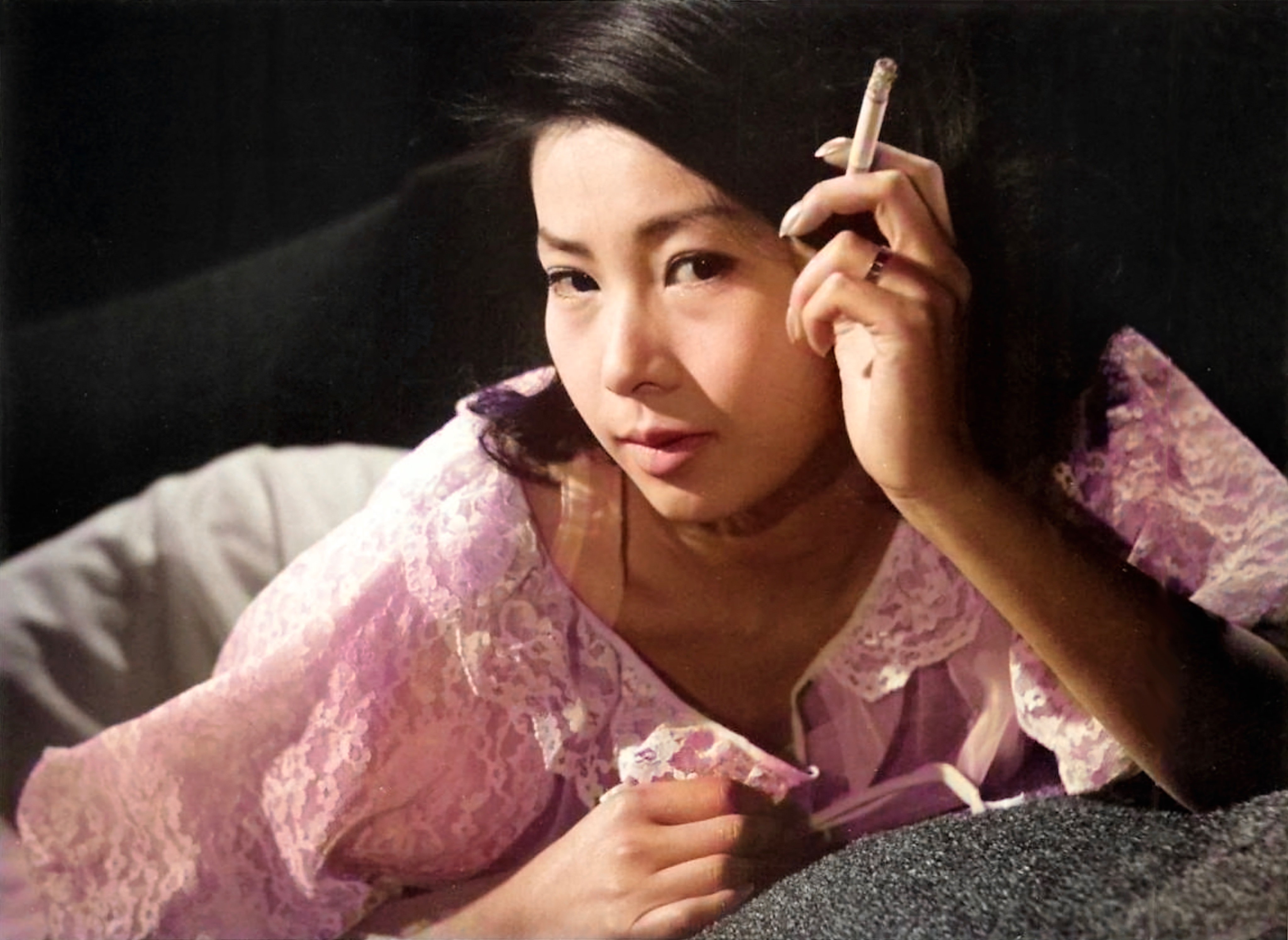 昭和33年／ブラウスとサマーセーター。婦人倶楽部5月号付録。【表紙／桑野みゆき】 昭和33年／ブラウスとサマーセーター。婦人倶楽部5月号付録