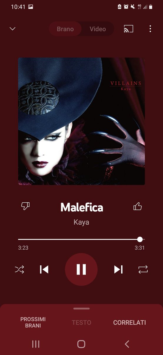 sanslogique_'s tweet photo. 10 years ago i was this close to change my name in "Malefica" instead of "Aurora", lmao.

#TransStruggles

Btw, i'm loving Kaya's new single!🌹 https://t.co/mFJO5jM4Jg