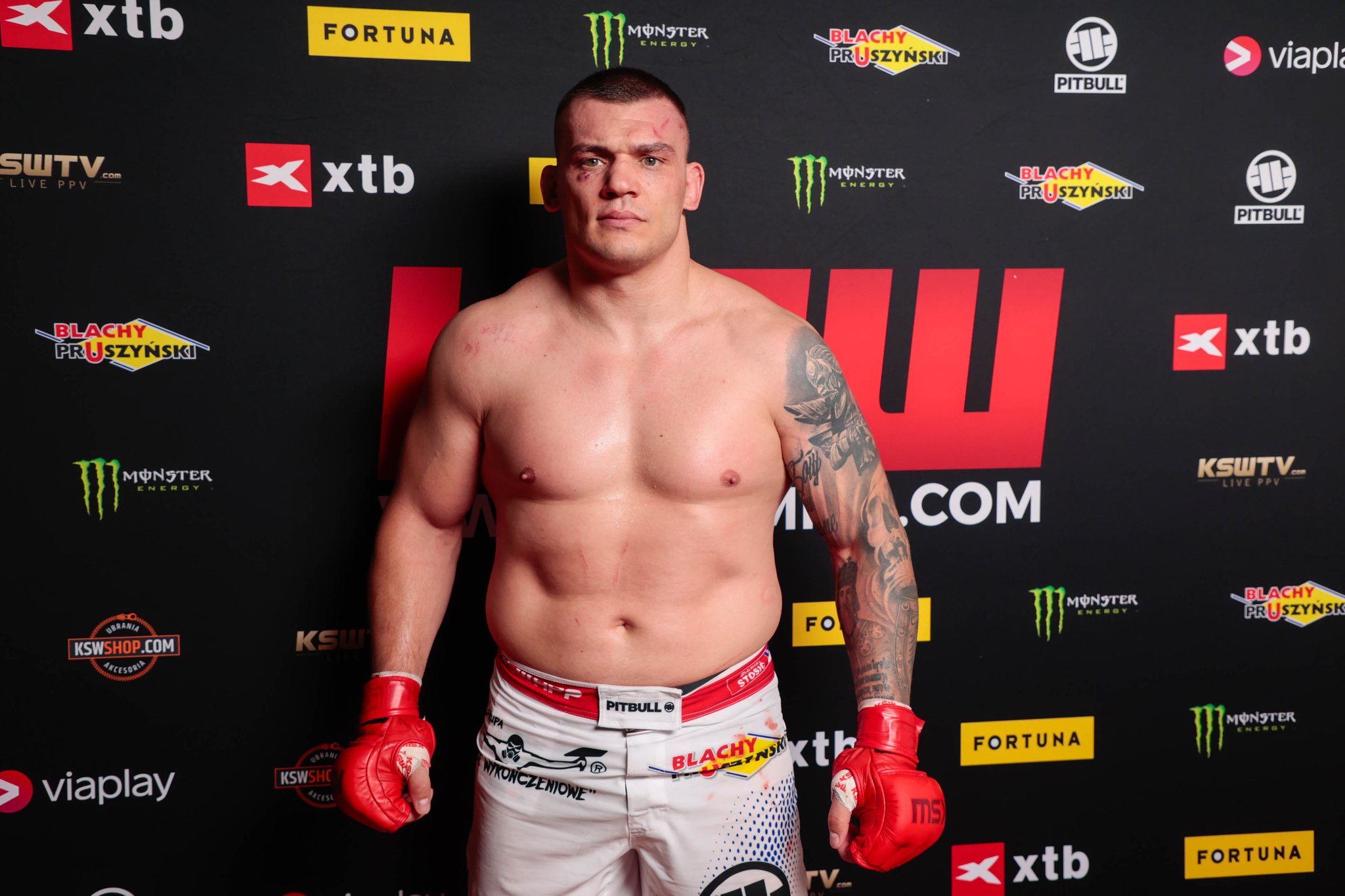 KSW on Twitter: "🇷🇸 Darko Stošić (18-6) https://t.co/z1oaptrRqY" / Twitter