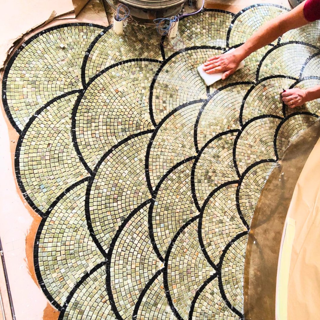 W.B. Simpson &amp; Sons were proud to complete tiling for the opulent seafood &amp; fish restaurant, Scott’s Richmond, in London.

W.B. Simpson &amp; Sons took great pride in creating a unique mosaic centrepiece for surrounding the ground floor bar. 

wbsimpsonsons.co.uk/projects/