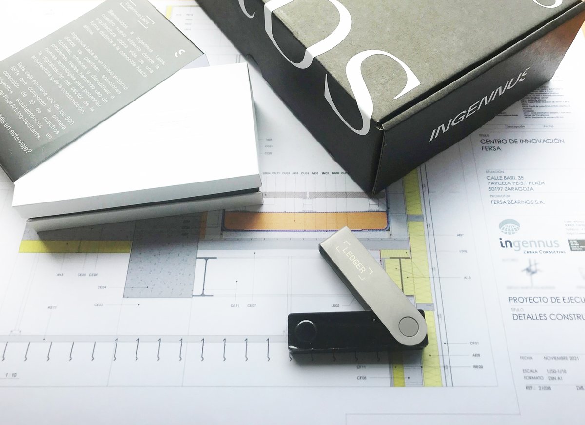 ingennus_labs's tweet photo. En este @ledger se encontraba el NFT 251: 1 de los 10 #NFT que lleva en su #FRONTGROUND la figura del #Promoter. Recuerda explorar la colección en busca de todos los elementos… ¿Serías capaz de encontrar al promoter?
https://t.co/vgyhnhPReN https://t.co/E5fpTBhZnD