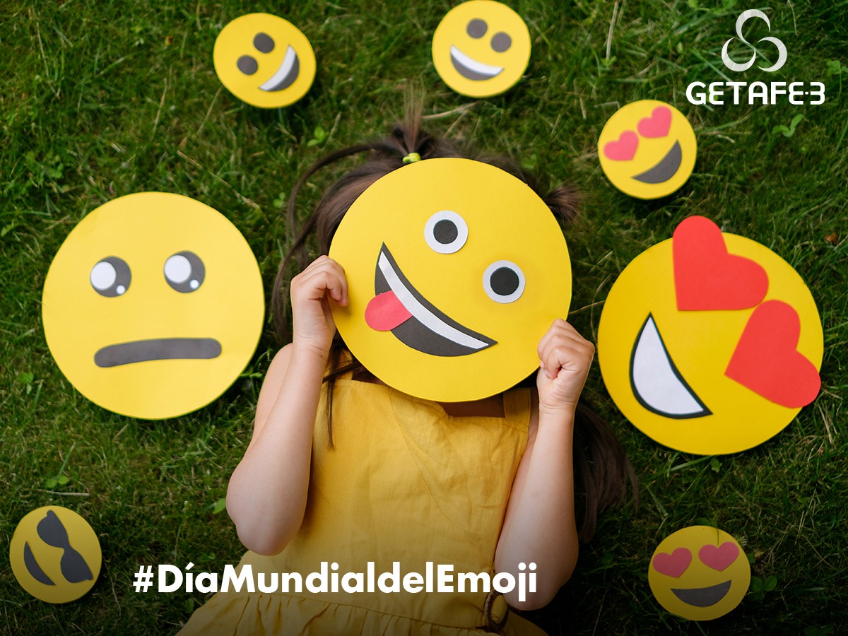 𝑫í𝒂 𝑴𝒖𝒏𝒅𝒊𝒂𝒍 𝒅𝒆𝒍 𝑬𝒎𝒐𝒋𝒊 😜
Hoy es el día del emoji ¿Cuál es tu emoji favorito? Ya que estamos disfrutando de un verano maravilloso, aquí va el nuestro: 😎