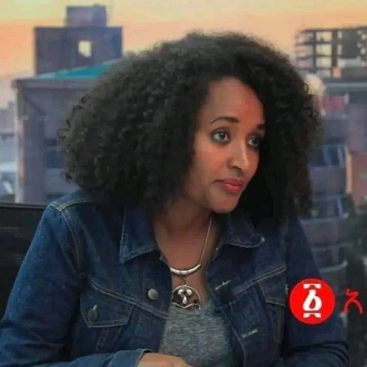 ጋዜጠኛ መስከረም አበራከጨቅላ ልጆቿ ተነጥላ በግፍ እስር እንድትቆይ የተደረገች ናት መስኪ ለተገፉ ህዝቦችድምፅ ናት ኢፍትሃዊነት የምትቃወም ምርጥ ሞጋች ናትበ1ድ ወቅት የጉራጌ ህዝብ ድምፅ ሆነሻል የሚል ወራዳ ክስም ተመስርቶባታል!ፍትህ ለመስከረም
