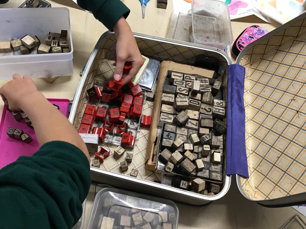 QES English & Library tweet media