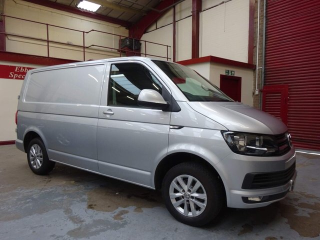 EscSales's tweet image. Volkswagen Transporter £23,500
2019 69 VOLKSWAGEN TRANSPORTER 2.0L T28 TDI P/V HIGHLINE 0D 101 BHP
*ULEZ Compliant and New Cambelt / Water Pump*
Contact Info in BIO
Additional Info:
ebbsfleetspecialistcars.co.uk/used-volkswage…
#usedcars #usedcarsforsale #carsales #cardealer #cars #dealership #forsale