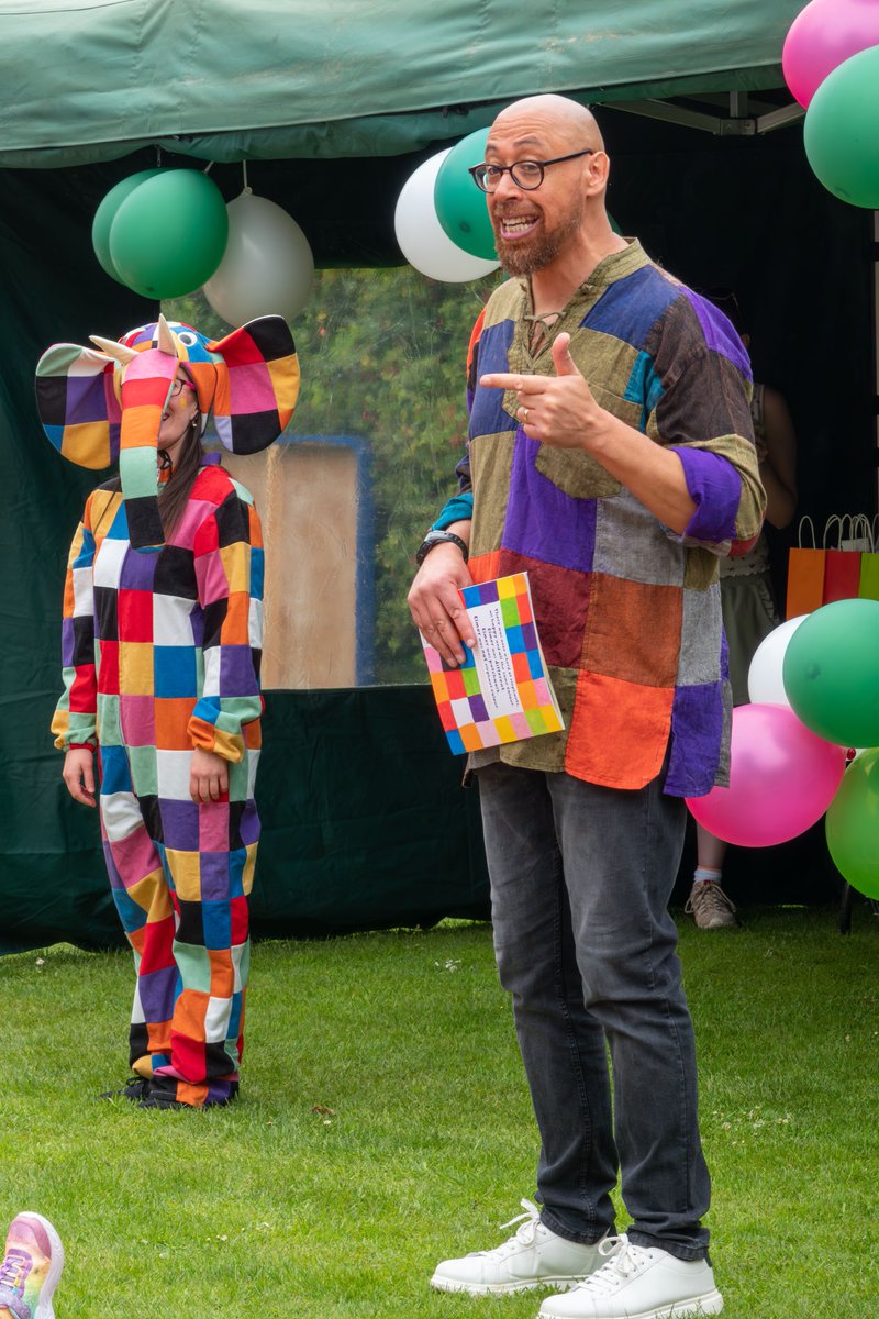 GuernseyLitFest's tweet photo. Our events for children are extremely important to us. We aim to inspire a whole new generation of literary lovers.
Here's a look back at our Elmer the Elephant themed tea party, hosted by @at_hislop.
📸: @GeorgieGuernsey
#NotJustABookThing #GsyLitFest https://t.co/aZtUxPSZdj