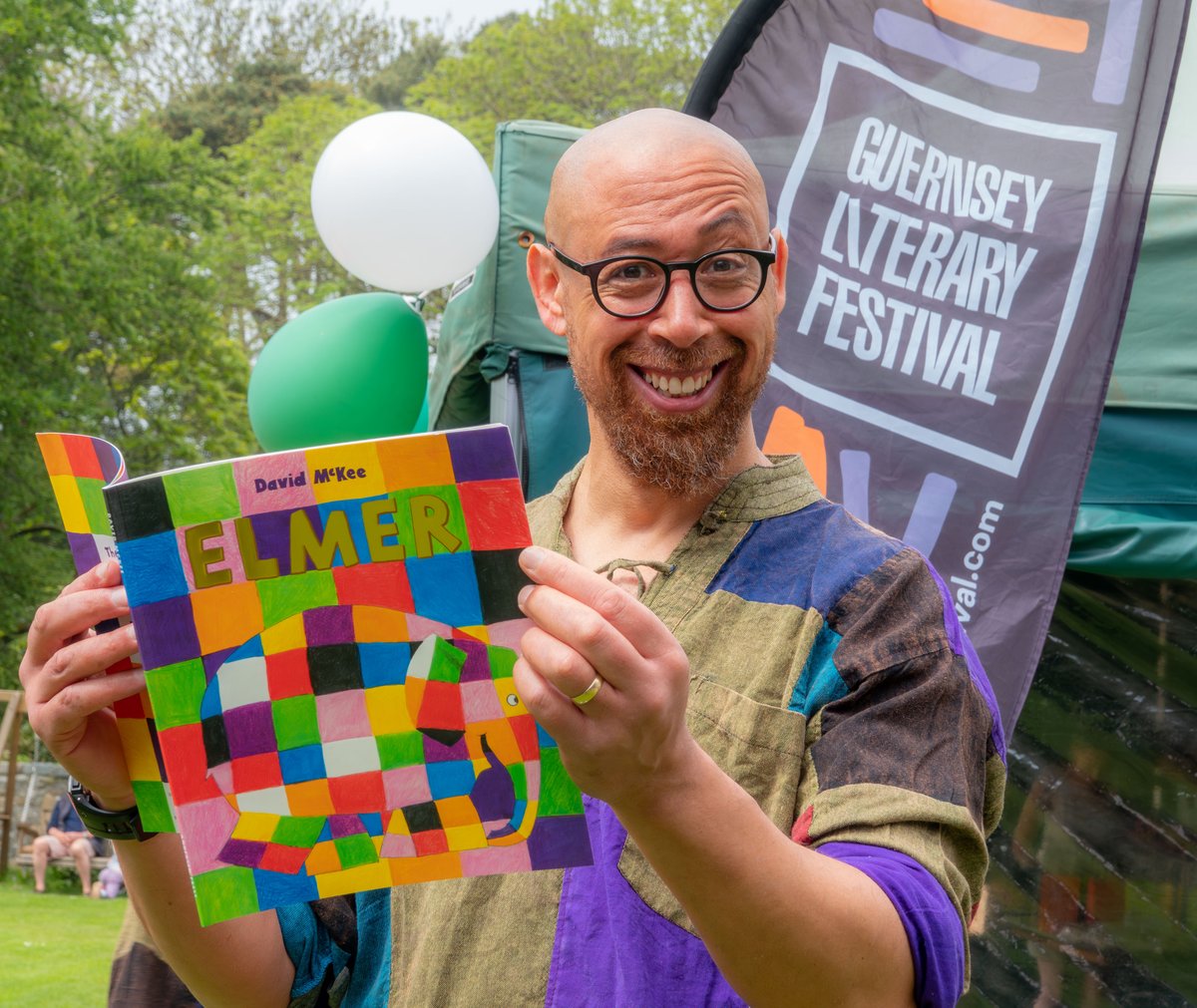 GuernseyLitFest's tweet photo. Our events for children are extremely important to us. We aim to inspire a whole new generation of literary lovers.
Here's a look back at our Elmer the Elephant themed tea party, hosted by @at_hislop.
📸: @GeorgieGuernsey
#NotJustABookThing #GsyLitFest https://t.co/aZtUxPSZdj