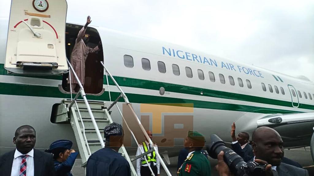 asafaabdulwasi2's tweet photo. President Bola Tinubu departs Nairobi for Nigeria, after participating in the AU 5th Mid-year Coordination meeting.
#PBATInKENYA https://t.co/jAqe6O6m4j