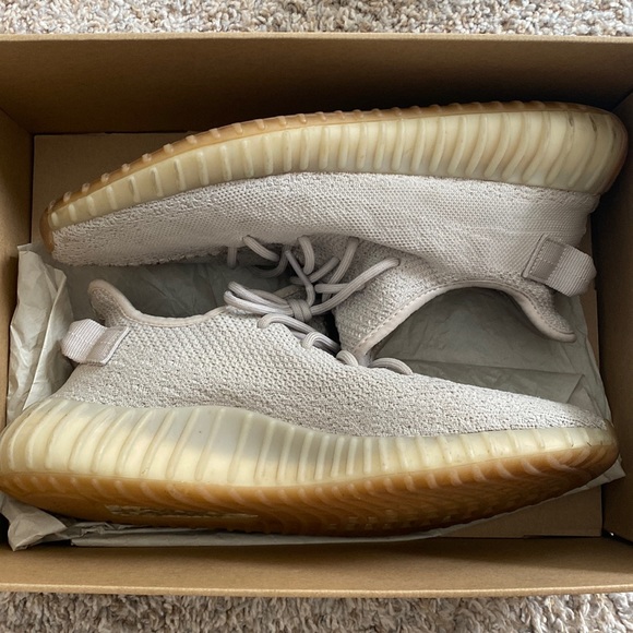 So good I had to share! Check out all the items I'm loving on <a href="/Poshmarkapp/">Poshmark</a> #poshmark #fashion #style #shopmycloset #yeezy: posh.mk/C883kJHjvBb