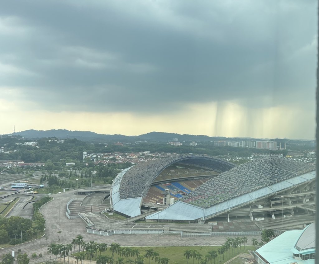 I hope when the state election changes the state government, and maintains this iconic stadium, I still remember the final of when the 1997 Coca-Cola FIFA Youth World Cup, Argentina vs Uruguay and won by Argentina. I was there, how did they think to demolish this stadium https://t.co/HqzSq0CfGy