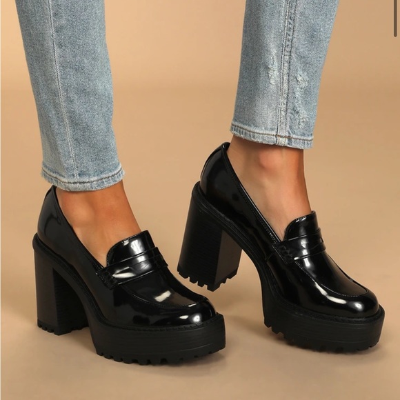 So good I had to share! Check out all the items I'm loving on <a href="/Poshmarkapp/">Poshmark</a> from <a href="/miss_aly/">A</a> #poshmark #fashion #style #shopmycloset #zara #maddengirl: posh.mk/xB5qQCZchBb