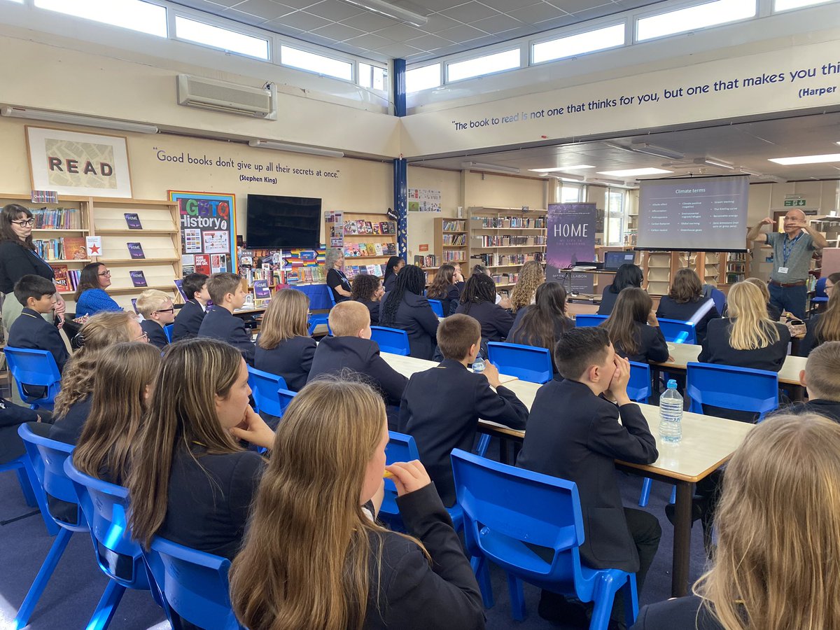 <a href="/MarkBallabon/">Mark Ballabon</a> having his first workshops with Year 7’s! 

This one has a focus on climate change and how it affected his writing 🌎
