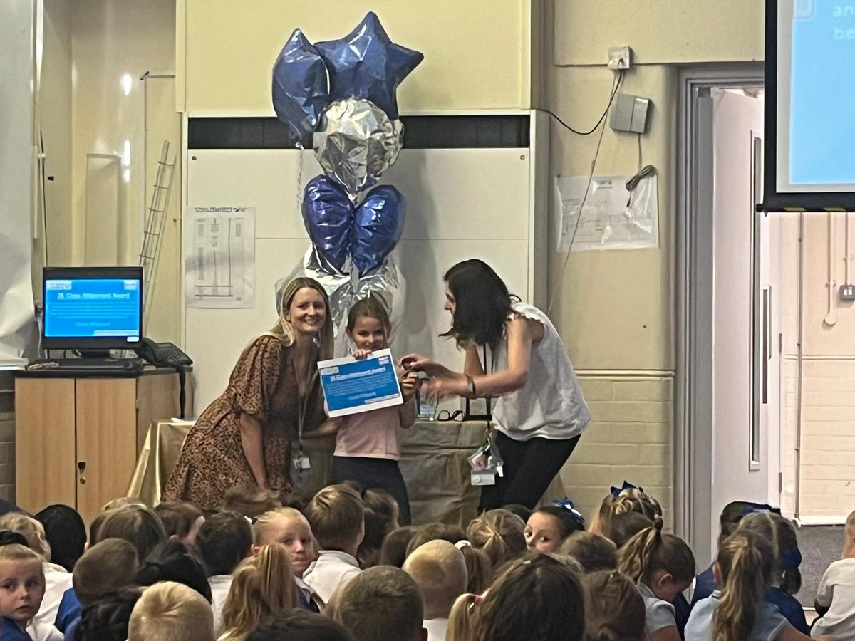 Class Attainment Award 🥇 Well Done Chloe 💙 Our Absolute Star⭐️ Brilliant start to the week 🤩