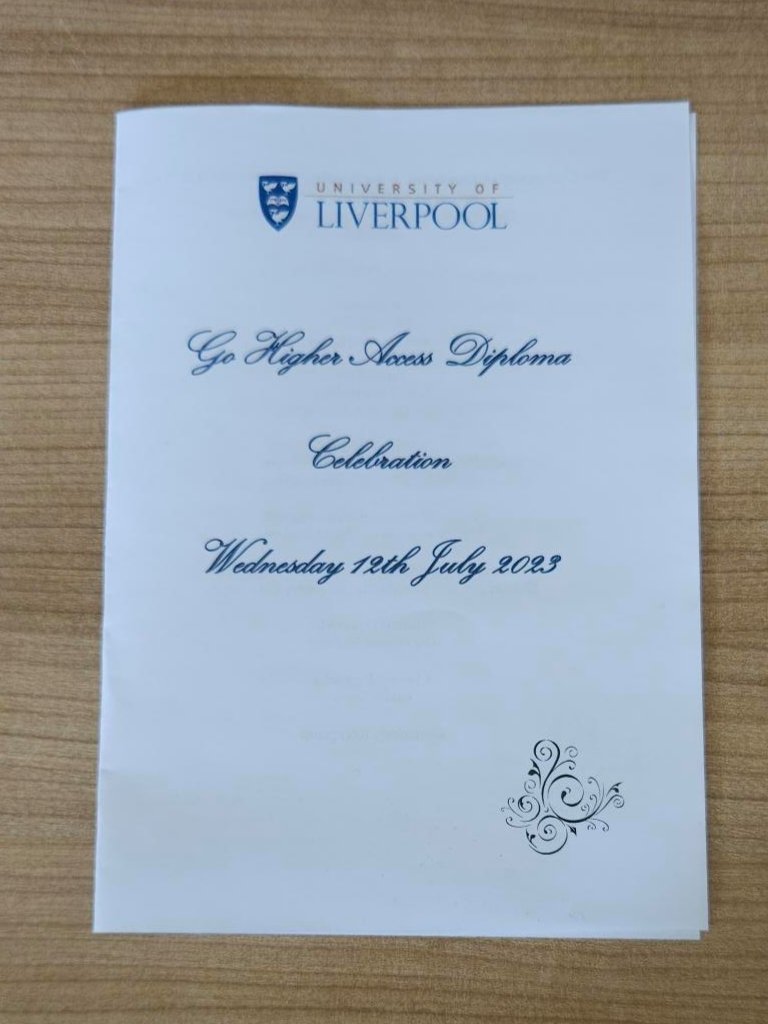 LivGoHigher's tweet photo. @LivUni @liverpoolphil Congratulations 🎓🎓🎓 &amp; congratulations too @LivGoHigher graduates who are looking forward to taking up their #undergraduate studies in Sept '23. It was lovely to celebrate your personal achievements last week🎓🎓🎓
https://t.co/BwSkusOC0L #AccessCourse #MatureStudents https://t.co/uBm1N6pVrt